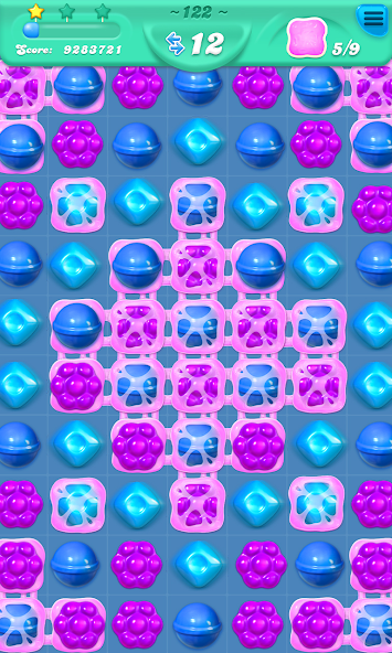 紫色の宝石を集めるレベルのプレイ画面