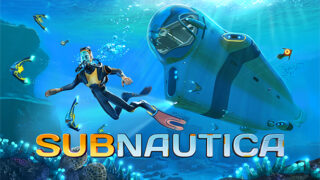 海洋惑星でシーモス潜水艇と泳ぐ主人公と「SUBNAUTICA」のロゴが入ったキービジュアル